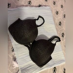 🆚 Victoria Secret Perfect Shape bra